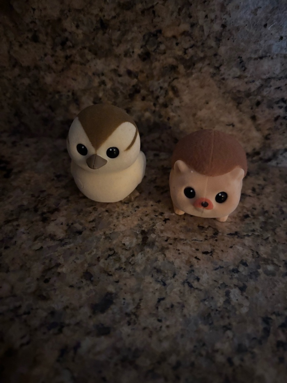 Little Live Pets Needees Dandee Duck Ouchee Hedgehog interactive Pet Toy